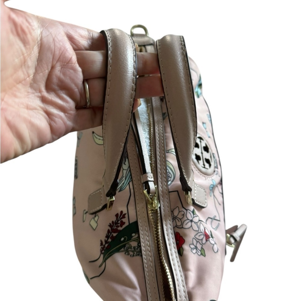 Tory Burch Pink Cherry, Shell, Floral, Parrot Cactus Printed Women's Bag 10x15x6 - Picture 6 of 14